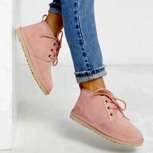UGG Neumel Lace up Chukka Ankle Boots in Horizon Pink